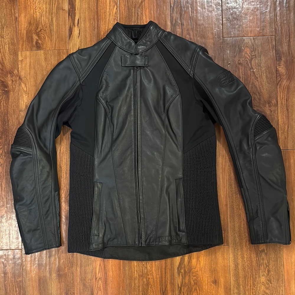 Motorcycle protection jacket